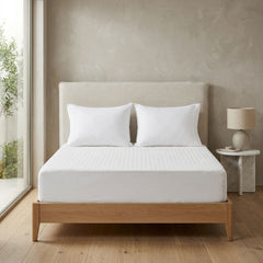 Gaveno Cavailia Double Anti-Allergy Fitted Mattress Protector White