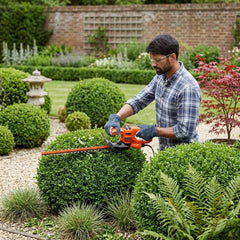 Black & Decker BEHT201-BMGB Electric Hedge Trimmer - Lightweight 420V