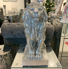 Silver Art Lion Sitting Pillar Statue