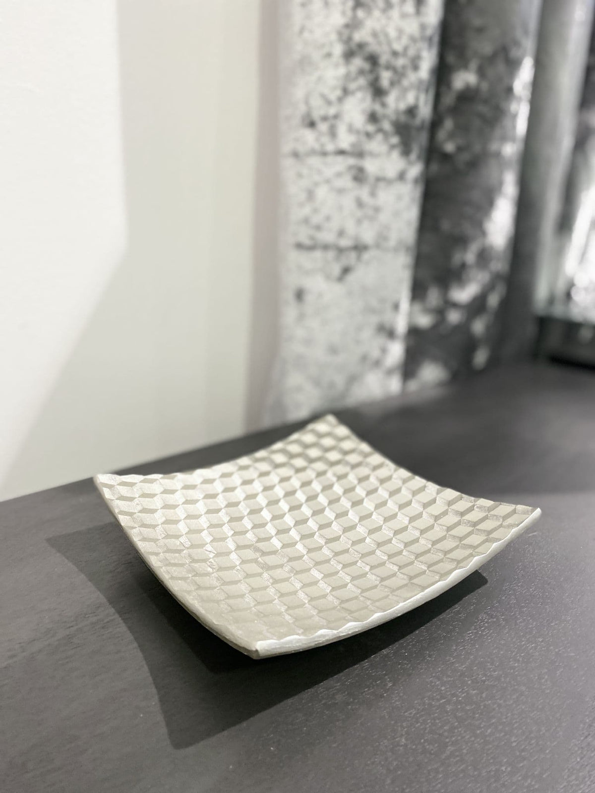 [EKM-AUTOGENERATED]175Cm Geo Embossed Cube Square Décor Tray