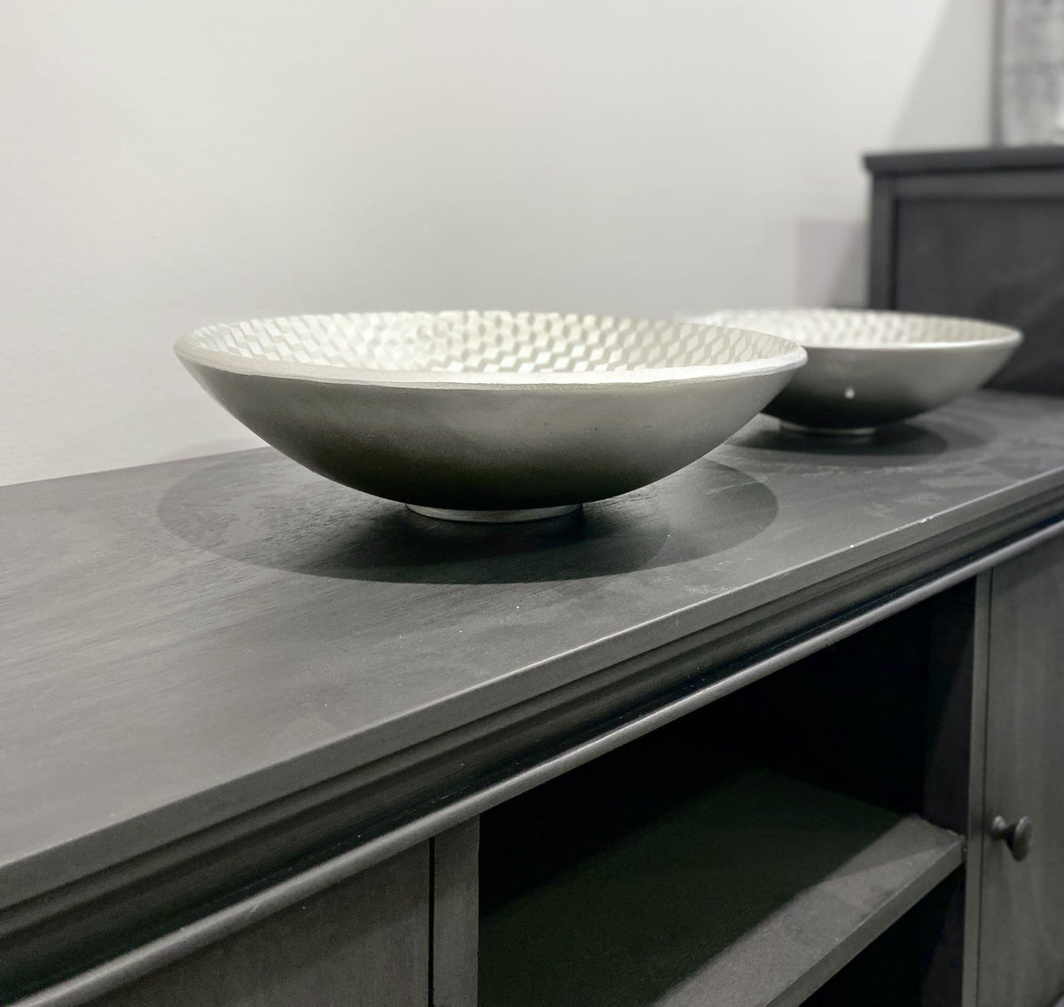 [EKM-AUTOGENERATED]34Cm Geo Embossed Cube Décor Bowl