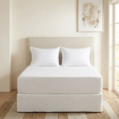 Gaveno Cavailia King Anti-Allergy Fitted Mattress Protector White
