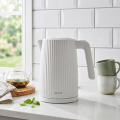 Electric Kettle - 1.5L Cream Grooved Design Rapid Boil 3000W
