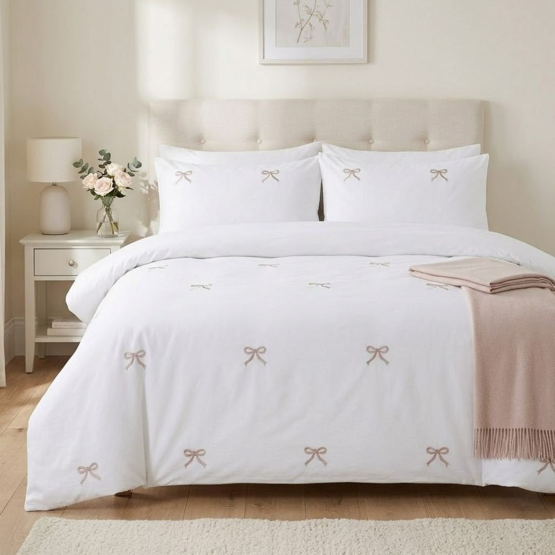 Gaveno Cavailia Pink Bow Embroidered Double Duvet Cover Bedding Set