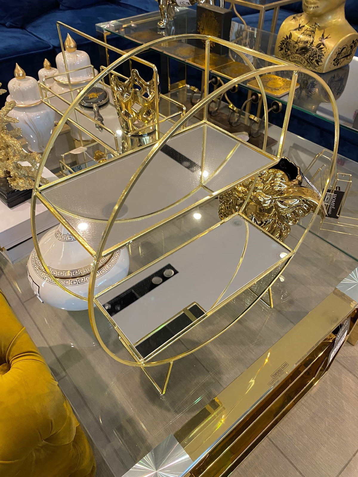 [EKM-AUTOGENERATED]47Cm Gold Round Standing Mirror Shelf