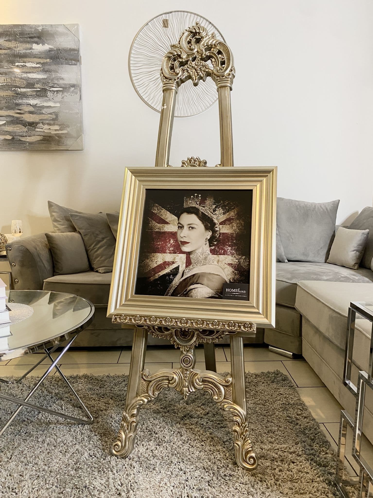 [EKM-AUTOGENERATED]Her Majesty The Queen Portrait With Golden Frame 55Cm X 55Cm