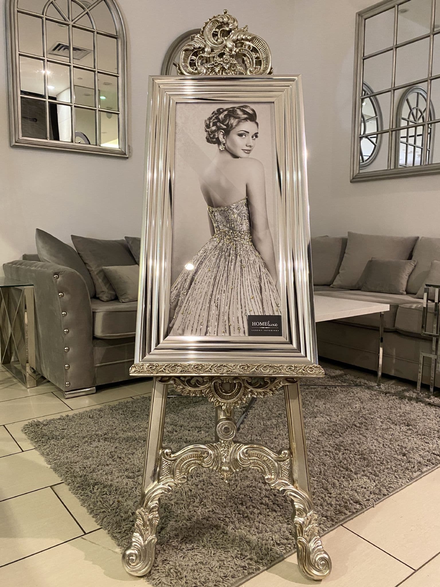 [EKM-AUTOGENERATED]Lady Black & White Dress Wall Art Chrome Step Frame 85Xm X 45Cm