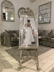 [EKM-AUTOGENERATED]Lady Wedding Dress Right Wall Art Chrome Step Frame 85Cm X 45Cm