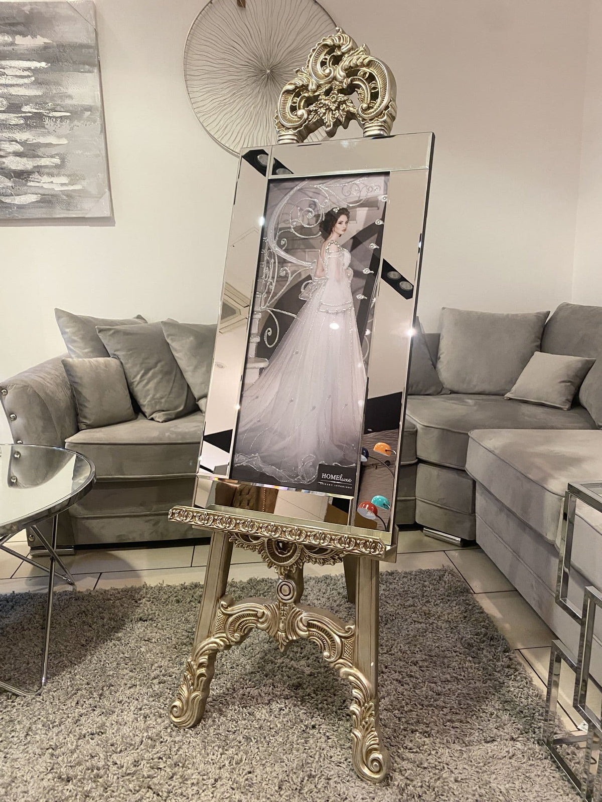 [EKM-AUTOGENERATED]Princess White Dress Wall Art Mirror Frame